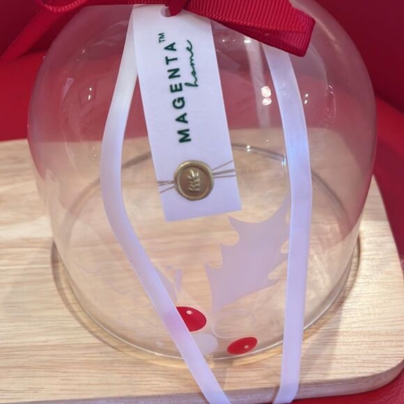 NWT Magenta home cheese board with glass dome - Picture 2 of 2